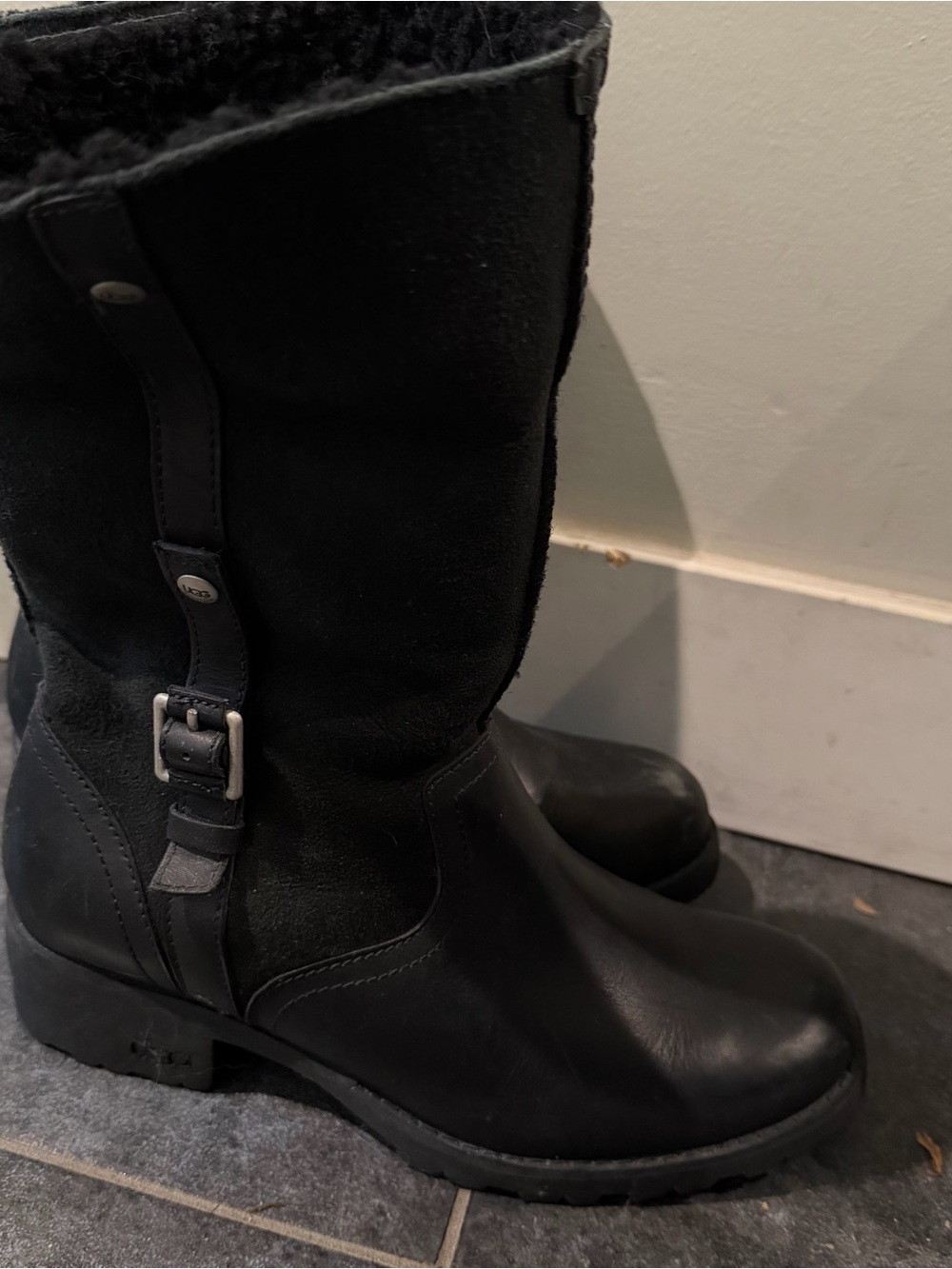 UGG Black Leather Shearling Cuff Buckle Boot - Picture 5 of 10